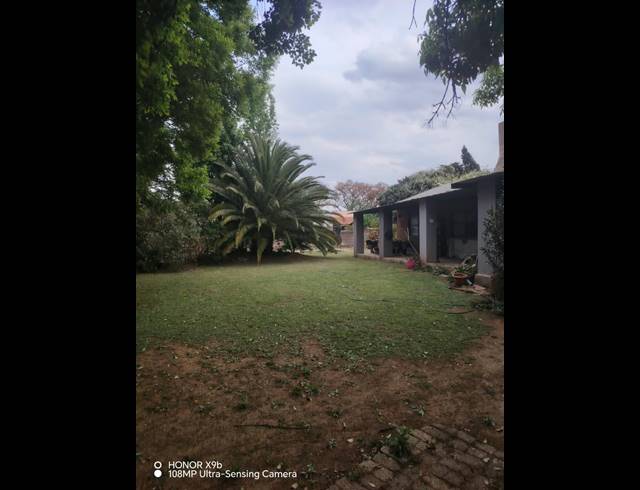 3 BEDROOM HOUSE FOR SALE IN VANDERBIJLPARK SE 2